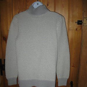 Liz Claiborne turtleneck sweater